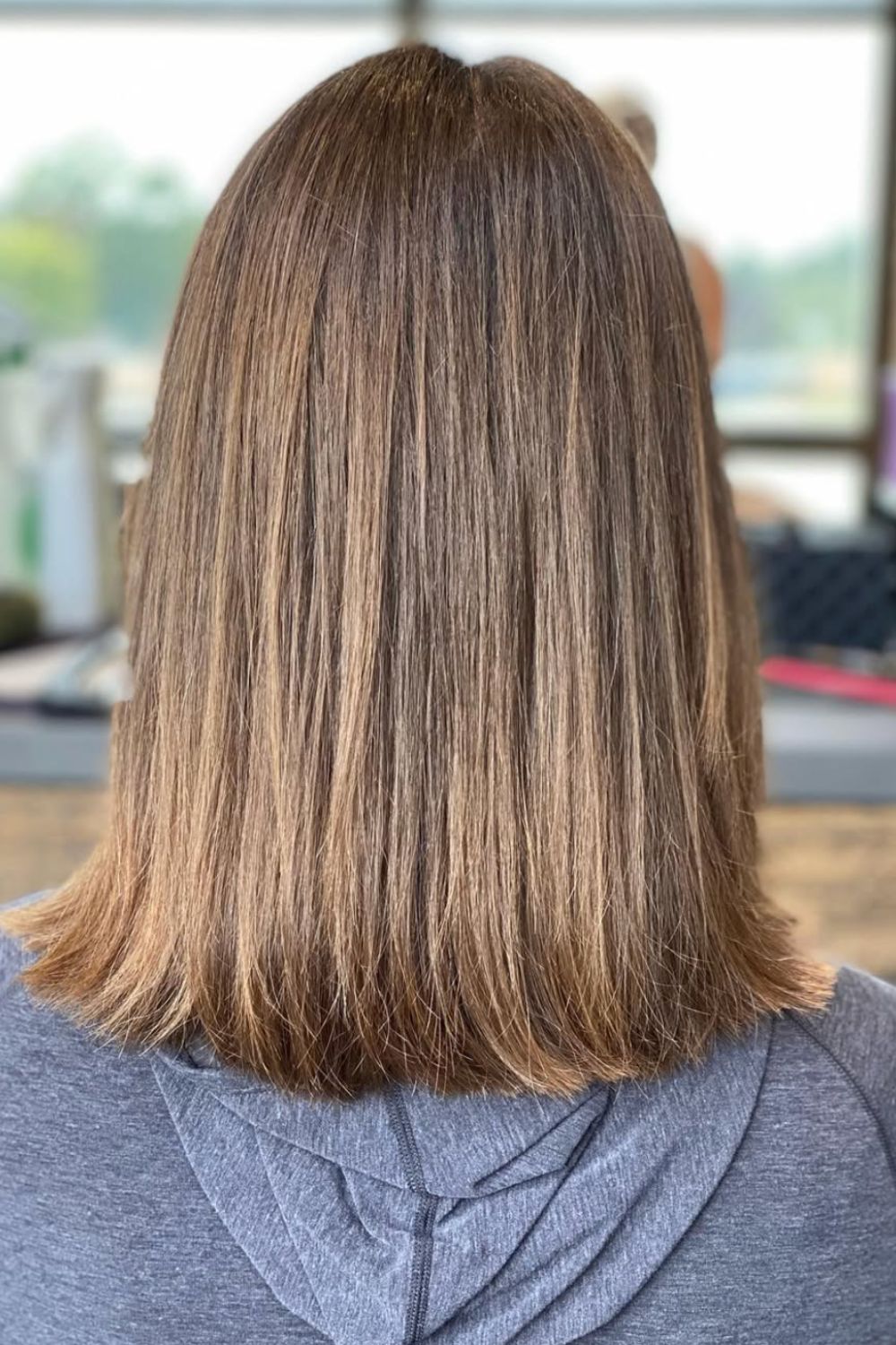 coupe de cheveux femme mi-long 26