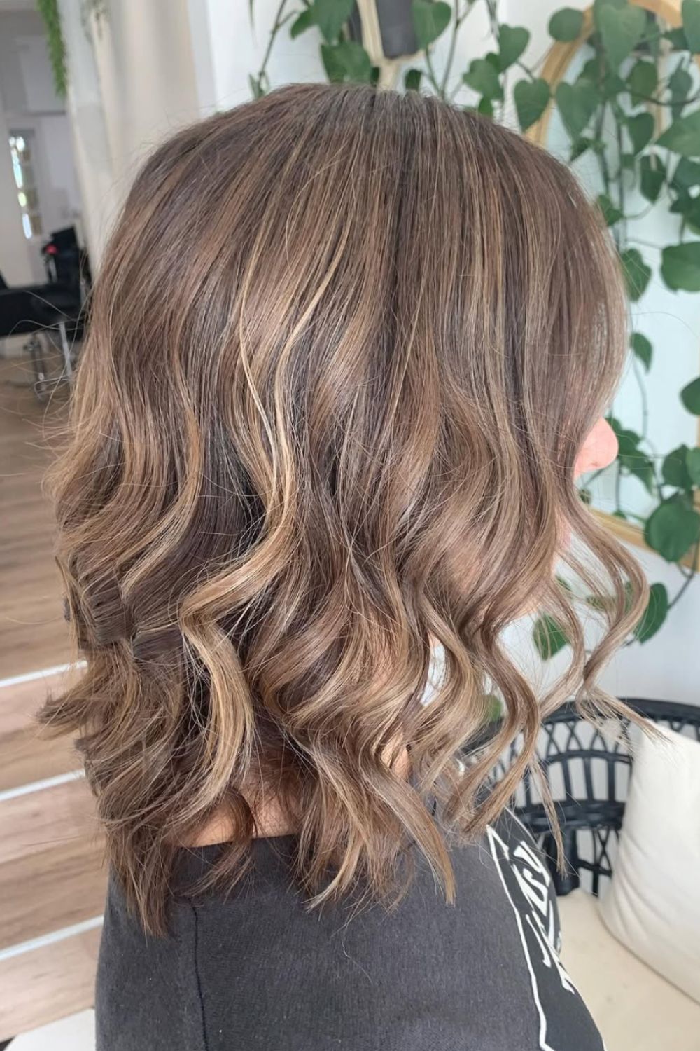 coupe de cheveux femme mi-long 5