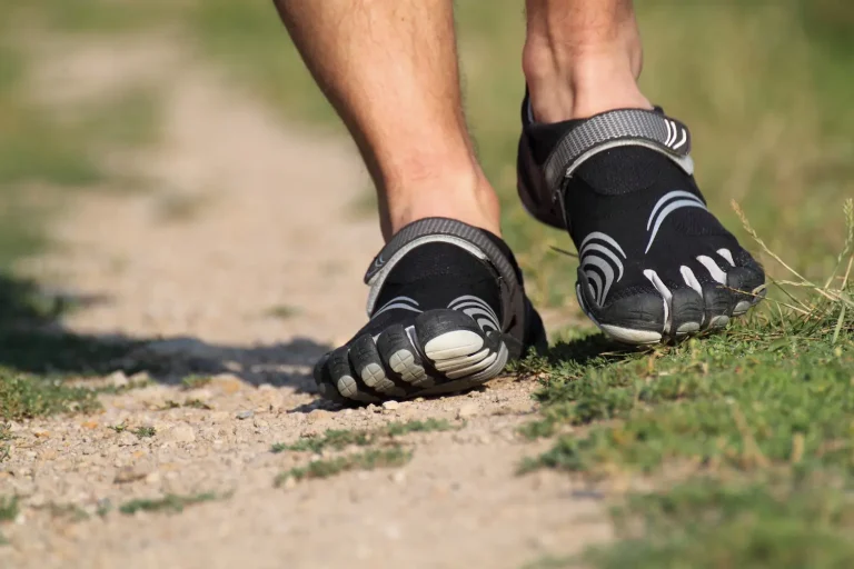 barefeet shoes