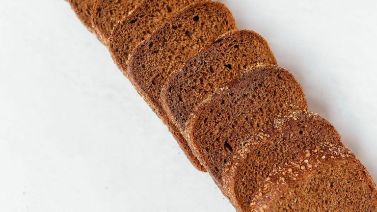 Pain de seigle : goût, usages et place dans une alimentation équilibrée